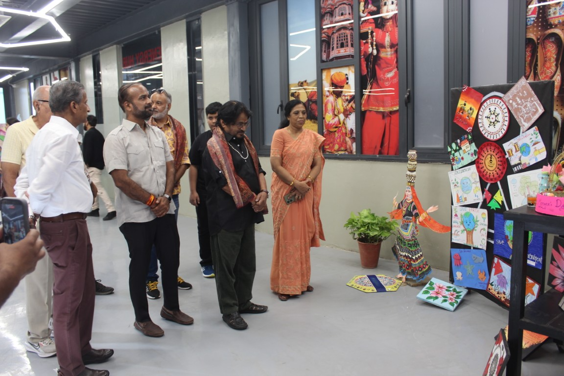 Image Gallery 